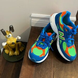 NEW BALANCE RUNNING SHOES 👟